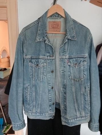 Origineel Levi Strauss spijkerjack, maat L beschikbaar voor biedingen