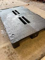 Pallets kunststof 70 stuks-zwart 2 verscillende maten, 100 liter of meer, Ophalen, Zo goed als nieuw, Steekwagen