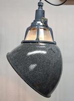 Vintage USSR Industriële Hanglamp  Fabriekslamp jaren '50, Gebruikt, 50 tot 75 cm, Ophalen of Verzenden, Glas