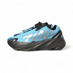 Yeezy Boost 700 MNVN Bright Cyan - 37/40 - GZ3079, Kleding | Dames, Schoenen, Nieuw, Sneakers of Gympen, Verzenden, Blauw
