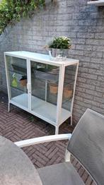 Ikea vitrine kast te koop rudsta , Huis en Inrichting, Kasten | Vitrinekasten, Ophalen, Zo goed als nieuw, 25 tot 50 cm