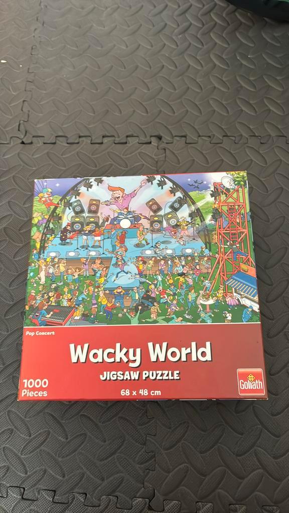Wacky puzzel 1000 Pop concert, Hobby en Vrije tijd, Denksport en Puzzels, Zo goed als nieuw, Legpuzzel, 500 t/m 1500 stukjes, Ophalen