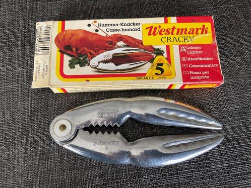 Vintage Westmark "Cracky" Deluxe Lobster Cracker Metal with, Huis en Inrichting, Keuken | Keukenbenodigdheden, Zo goed als nieuw