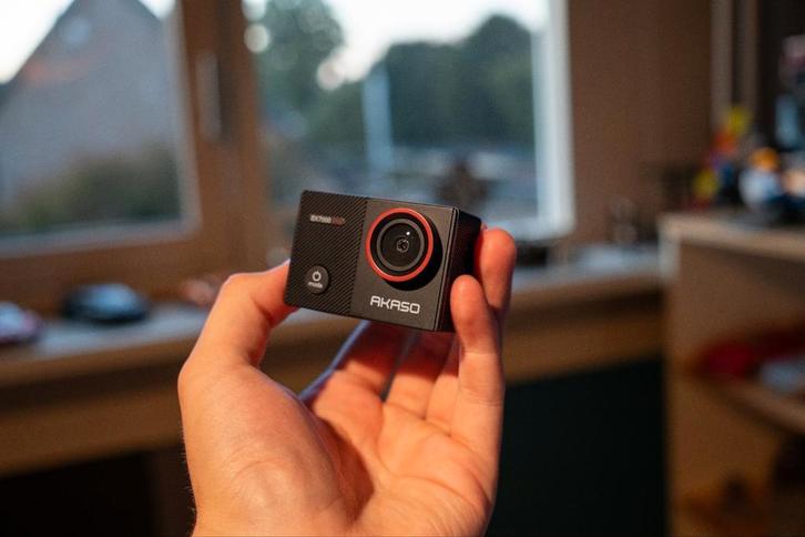 HELEMAAL NIEUW! Akaso EK7000 met 128 gb micro sd kaart, Audio, Tv en Foto, Actiecamera's, Nieuw, Overige merken, Ophalen of Verzenden