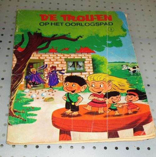 De trollen op het oorlogspad 2 door Hugh Macneill, Boeken, Stripboeken, Gelezen, Eén stripboek, Ophalen of Verzenden