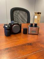 Sony a7s ii body + Hahnel Cube + 3x Accu, Spiegelreflex, Gebruikt, Ophalen of Verzenden, Sony