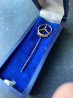 Mercedes 100.000 km zilveren speldje, Ophalen of Verzenden, Gebruikt, Merk, Speldje of Pin