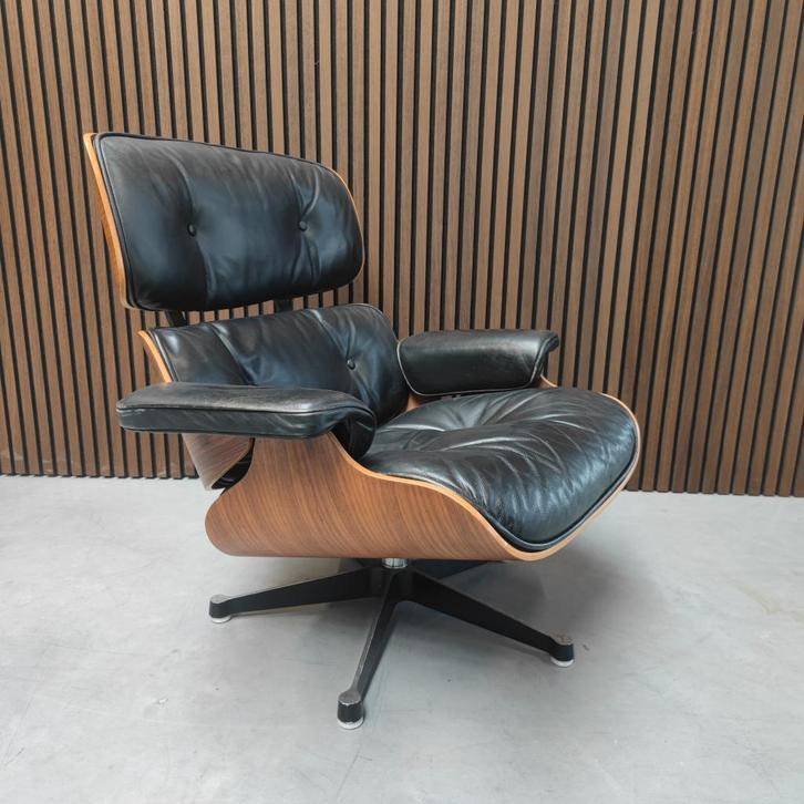 Vitra Eames Lounge chair, Antiek en Kunst, Antiek | Meubels | Stoelen en Banken, Ophalen of Verzenden