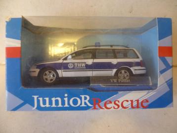 Cararama Volkswagen Passat THW Elmshorn Politie 1:43 modelau beschikbaar voor biedingen