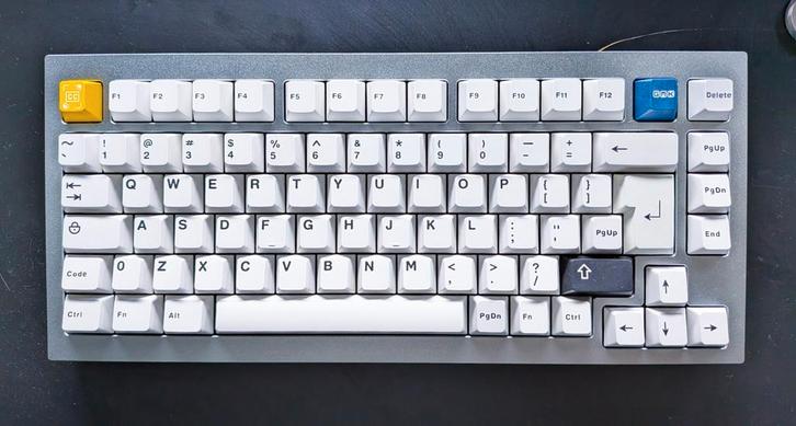 Keychron Q1 Professioneel Custom Mechanical Keyboard, Computers en Software, Toetsenborden, Zo goed als nieuw, Qwerty, Bedraad
