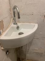 Hoekfontein met grohe kraan, Ophalen, Minder dan 50 cm, Zo goed als nieuw, Minder dan 25 cm