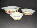 3 Vintage Serveerschotel. 1960's Retro design Kitch Vibe, Huis en Inrichting, Keuken | Servies, Compleet servies, Glas, Overige stijlen