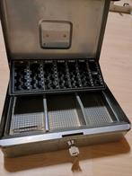 Geldkistje metaal met sleutel (K3), Ophalen of Verzenden, Gebruikt, Metaal of Blik, Overige thema's