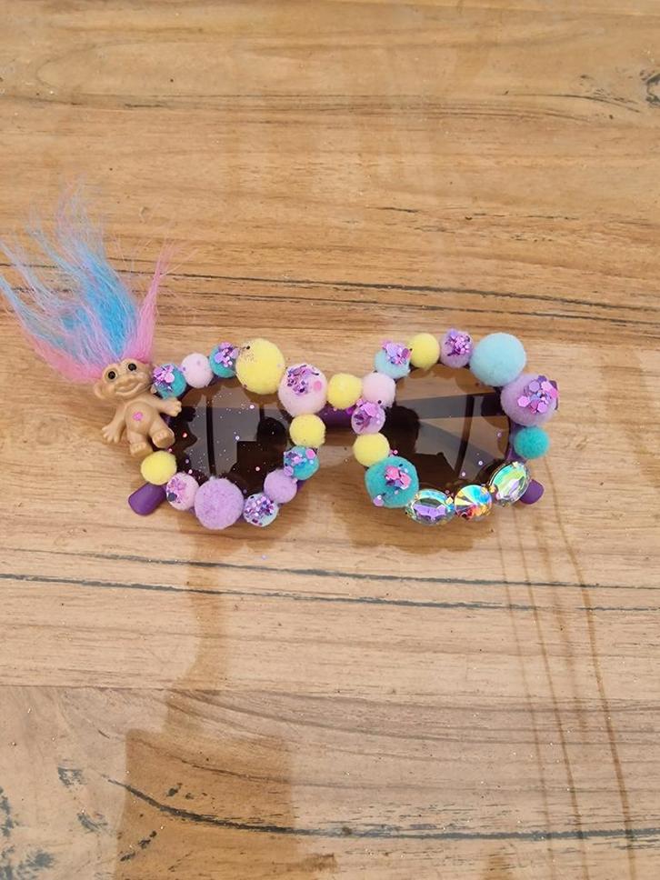 Gepimte kinderbril voor carnaval, Kinderen en Baby's, Carnavalskleding en Verkleedspullen, Nieuw, Jongen of Meisje, Ophalen of Verzenden
