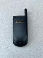 Motorola V3688 MC2-HE11, Telecommunicatie, Ophalen of Verzenden, Zo goed als nieuw, Inklapmodel