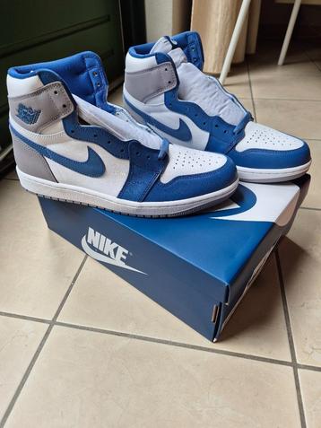 Jordan 1 Retro High OG True Blue - EU 44 / US 10 beschikbaar voor biedingen