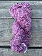 Handgesponnen merino wol met tweed, Hobby en Vrije tijd, Breien en Haken, Ophalen of Verzenden, Zo goed als nieuw, Breien, Wol of Garen