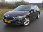 Skoda Octavia 1.0 | Automaat | Adaptieve Cruise | Trekhaak, Auto's, 65 €/maand, Stof, Zwart, Zwart