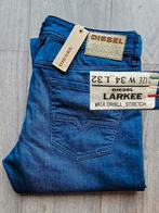 - NIEUWE - Diesel LARKEE W34 L32 * 34x32 - STRAIGHT - #D2008, Diesel, Blauw, Nieuw, Ophalen of Verzenden