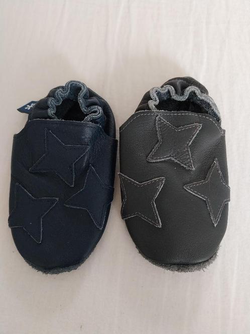Minies leren slofjes maat 19 Let op! een zwart en een blauw, Kinderen en Baby's, Babykleding | Schoentjes en Sokjes, Nieuw, Jongetje of Meisje
