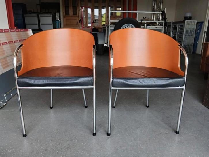 2 design stoelen Calligaris Italiaans design, Huis en Inrichting, Stoelen, Gebruikt, Twee, Ophalen