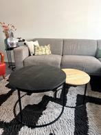 Set van 2 ronde mangohouten salontafels in zwart en hout, Huis en Inrichting, Tafels | Salontafels, Ophalen, 50 tot 100 cm, Rond