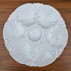 7 stuks vintage witte Belgische oesterborden, Ophalen of Verzenden, Zo goed als nieuw, Rond