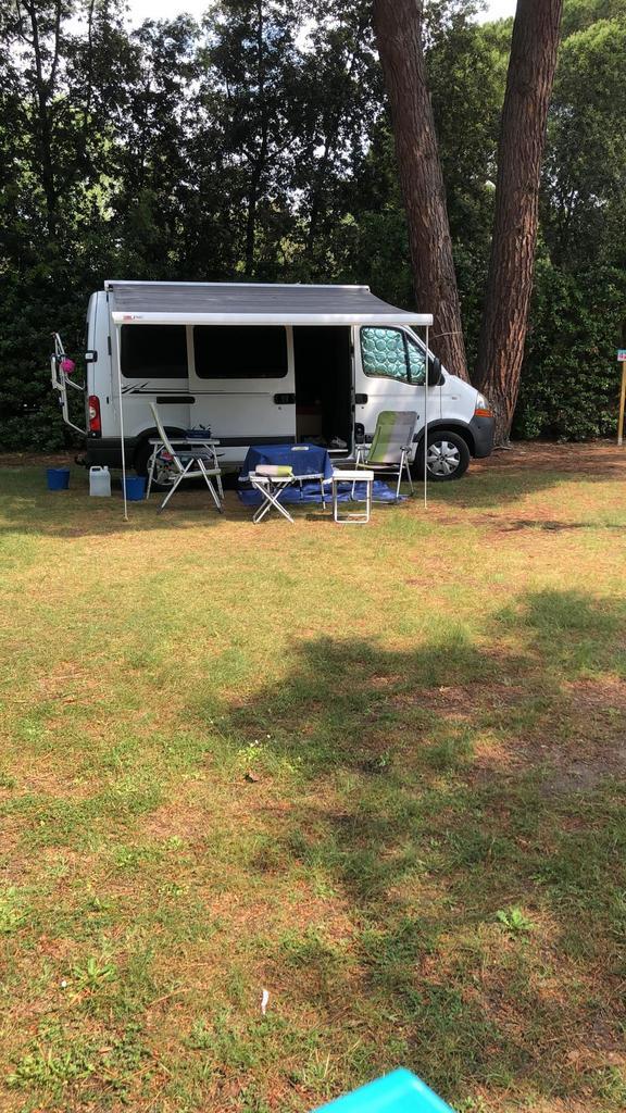 Buscamper Renault master, Caravans en Kamperen, Campers, Particulier, Buscamper of Camperbus, Overige merken, Ophalen