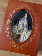 Disney WDW kasteel 3-laagse pin LE 1000 in originele doos, Verzamelen, Disney, Ophalen, Zo goed als nieuw