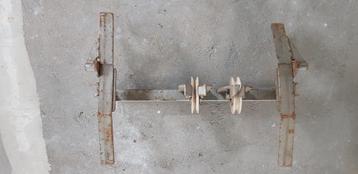 Knikstuk ladderlift beschikbaar voor biedingen