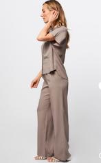 Knit - ted broek met blouse, mt S/M, Kleding | Dames, Maat 38/40 (M), Knit-ted, Ophalen of Verzenden, Zo goed als nieuw