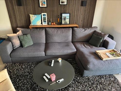 Zitbank met chaise longue deel, Huis en Inrichting, Banken | Complete zithoeken, Gebruikt, Stof, Ophalen