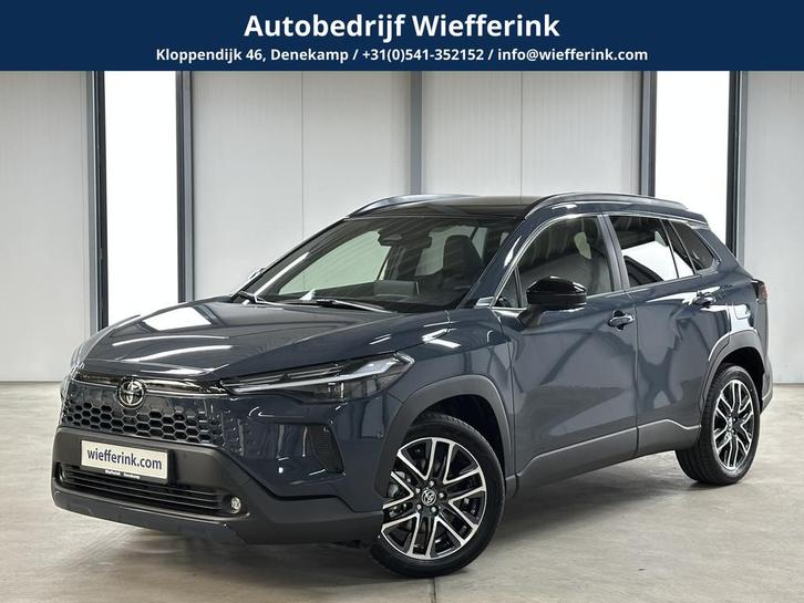 Toyota Corolla Cross Hybrid 180 Executive | Leder | Pano | J, Auto's, Toyota, Bedrijf, Te koop, Corolla Cross, 360° camera, ABS