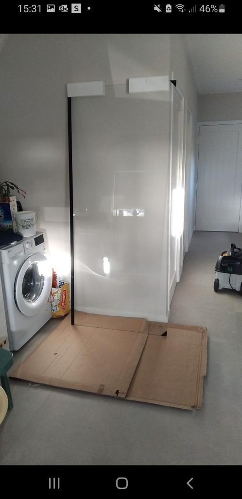 Douchewand, Huis en Inrichting, Badkamer | Complete badkamers, Nieuw, Ophalen