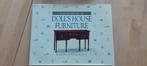 Dolls house furniture boek, Ophalen of Verzenden, Poppenhuis