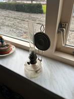 Oude olielamp met glazen reservoir, Ophalen of Verzenden