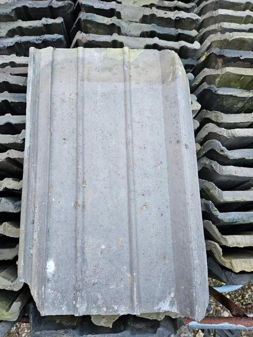 ca 350 st vlakke fries (2 ribbels) blauw gesmoord, Doe-het-zelf en Verbouw, Dakpannen en Dakbedekking, Gebruikt, Dakpannen, Blauw