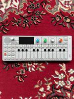 teenage engineering OP-1 (incl. Decksaver en case), Muziek en Instrumenten, Synthesizers, Ophalen of Verzenden, Gebruikt, Overige aantallen