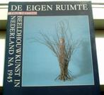 Beeldhouwkunst in Nederland na 1945(Hefting, 9010058255)., Ophalen of Verzenden, Zo goed als nieuw