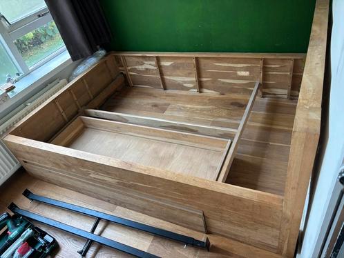 Goossens bed 'Bibi' 140x200 massief eiken bedframe, Huis en Inrichting, Slaapkamer | Bedden, Zo goed als nieuw, Tweepersoons, 140 cm