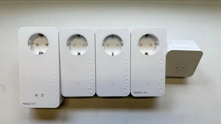 Devolo Magic LAN/WiFi Adapters, Computers en Software, WiFi-versterkers, Gebruikt, Ophalen