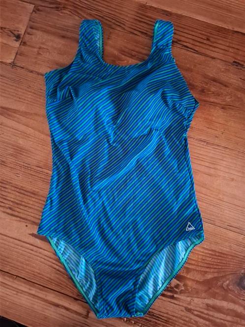 Badpak Twenka NIEUW

Maat 46, Kleding | Dames, Badmode en Zwemkleding, Nieuw, Badpak, Blauw, Ophalen of Verzenden