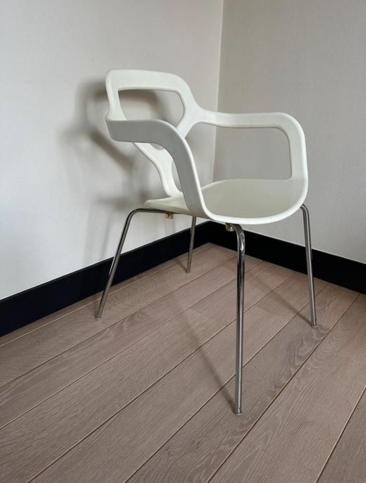 Desalto trace stoelen design vintage, Huis en Inrichting, Stoelen, Zo goed als nieuw, Kunststof, Wit, Ophalen