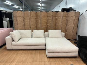 Nieuw Geherstoffeerde Minotti Hamilton Hoekbank NP: €21.000 beschikbaar voor biedingen