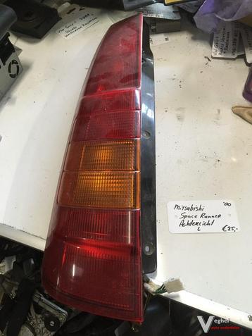 Mitsubishi Spacerunner 2000 Achterlicht Links beschikbaar voor biedingen
