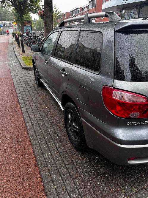 Mitsubishi Outlander 2.0 MPI 2WD 2007 Grijs, Auto's, Mitsubishi, Outlander, ABS, Airbags, Android Auto, Apple Carplay, Bluetooth