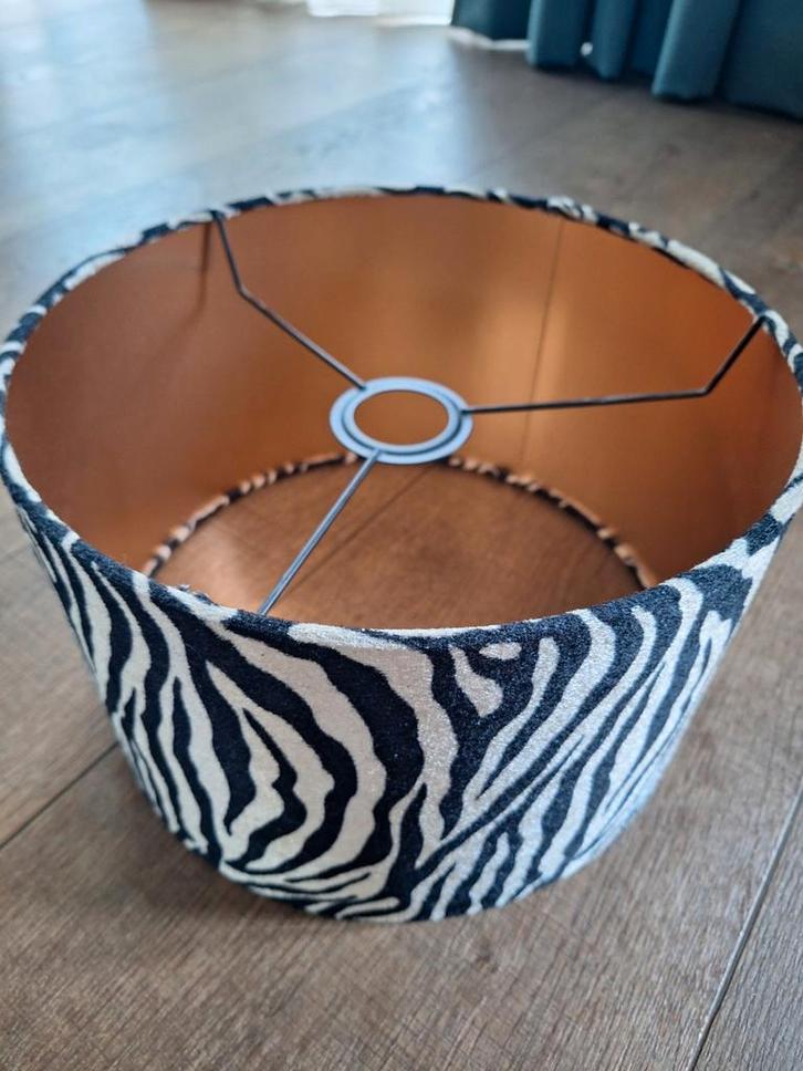 Lampenkappen: Zebraprint met koperkleurige binnenkant!, Huis en Inrichting, Lampen | Lampenkappen, Zo goed als nieuw, Minder dan 25 cm