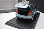 Maisto Mercedes Benz A-klasse, Hobby en Vrije tijd, Modelauto's | 1:18, Maisto, -, Ophalen of Verzenden, Zo goed als nieuw