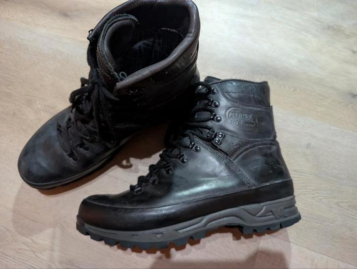 Meindl Island Pro - Maat 49 - Landmacht kwaliteit, Kleding | Heren, Schoenen, Gedragen, Wandelschoenen of Bergschoenen, Zwart