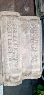 Dakpan Rbb sneldek gratis, Doe-het-zelf en Verbouw, Dakpannen en Dakbedekking, Ophalen, Steen of Klei, Zo goed als nieuw, Minder dan 5 m²